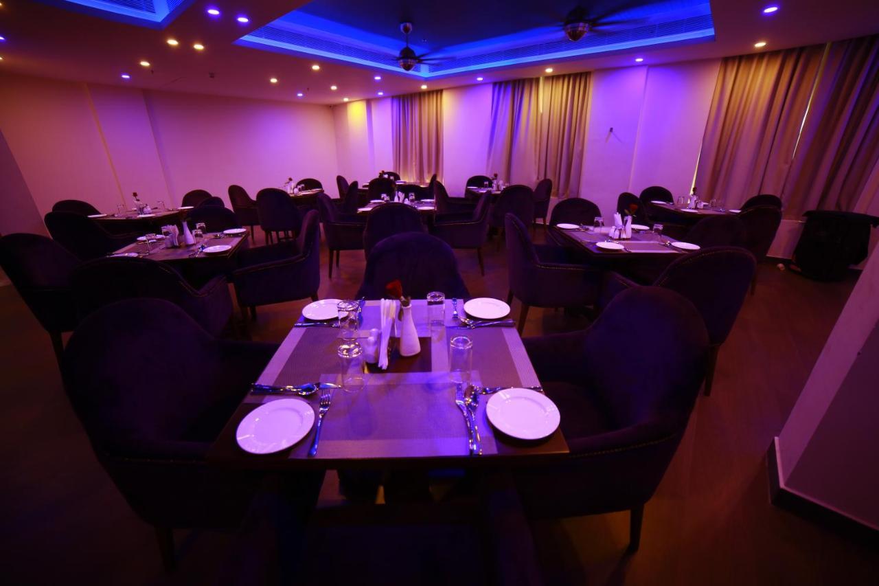 Vivin Luxury Suites Thiruvananthapuram Exterior photo